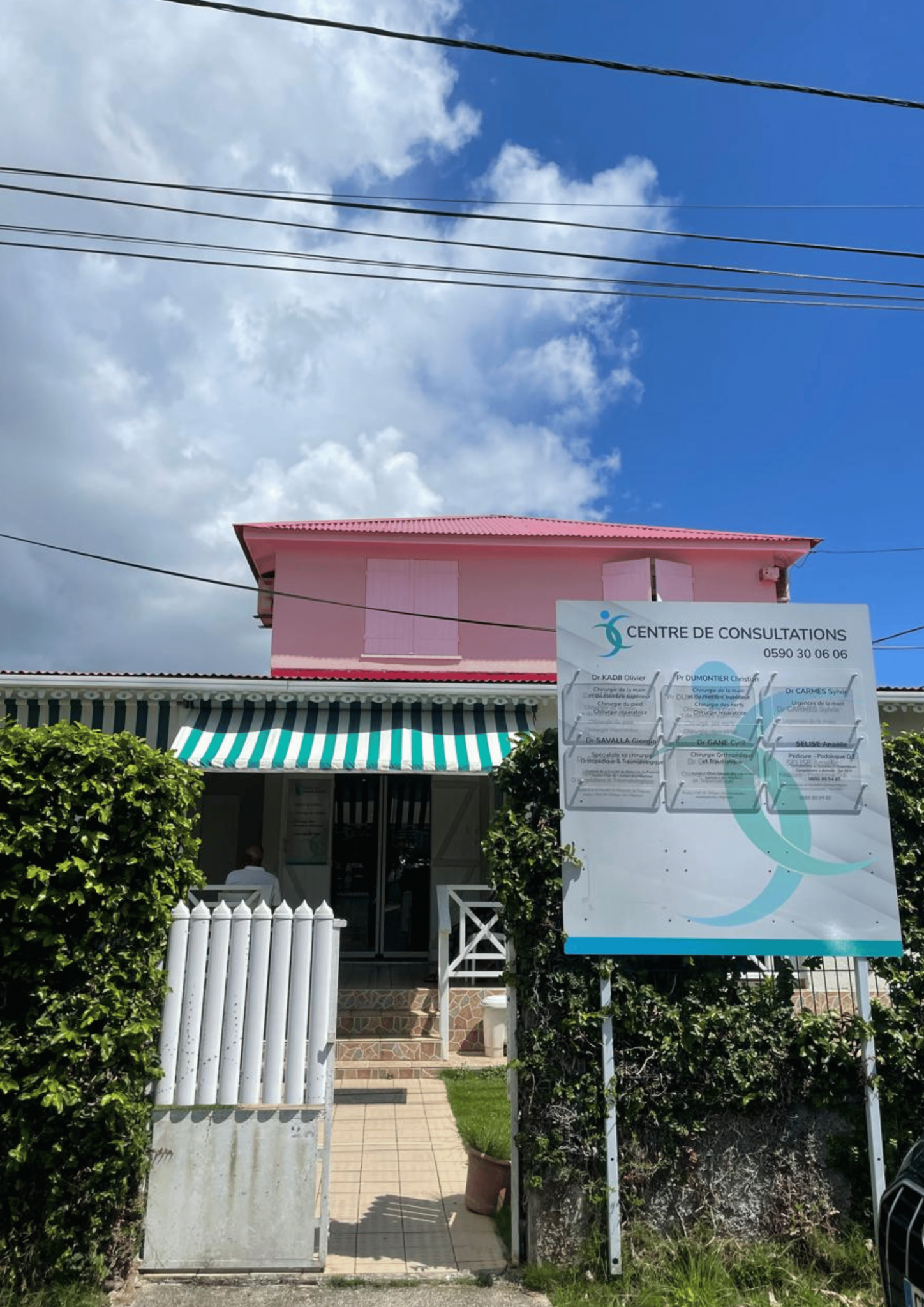 Centre consultation de la main guadeloupe